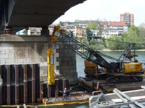 zweite Eisenbahnbrcke 26.4.2010