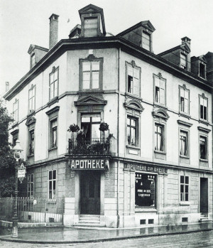 Breite-Apotheke 1920